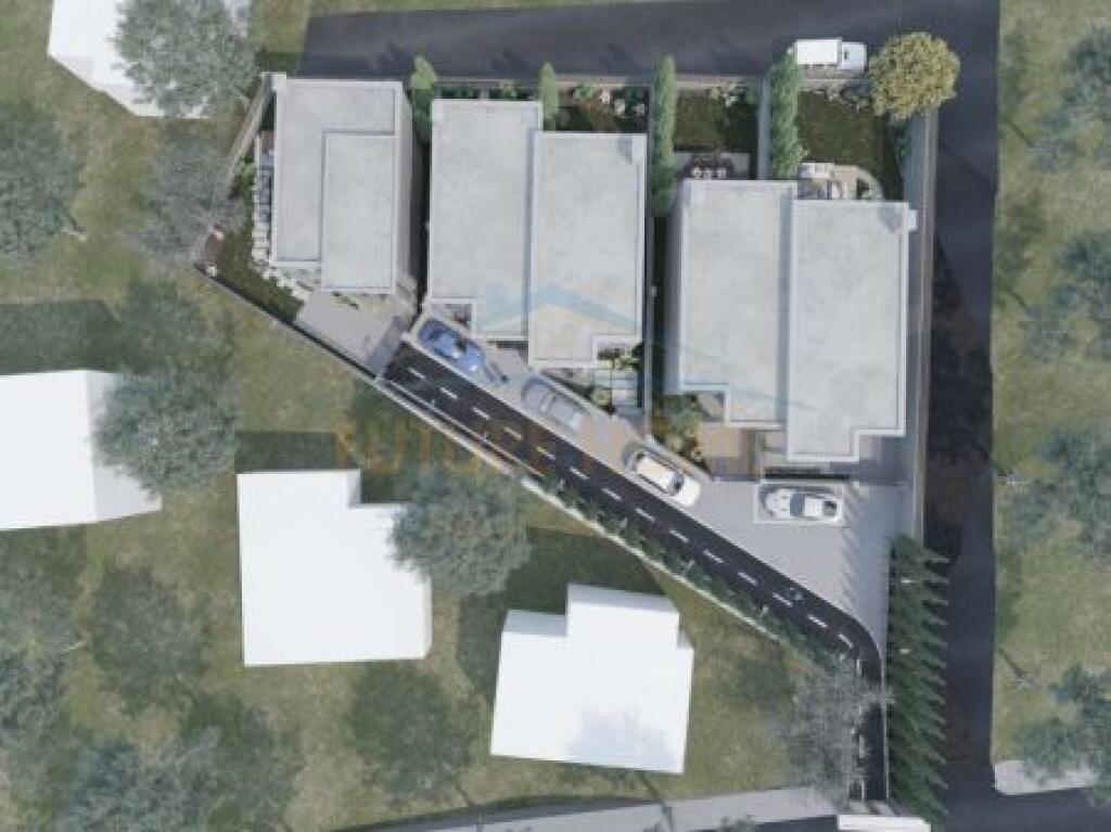 In vendita, Villa su 2 piani, Vicino a Teg