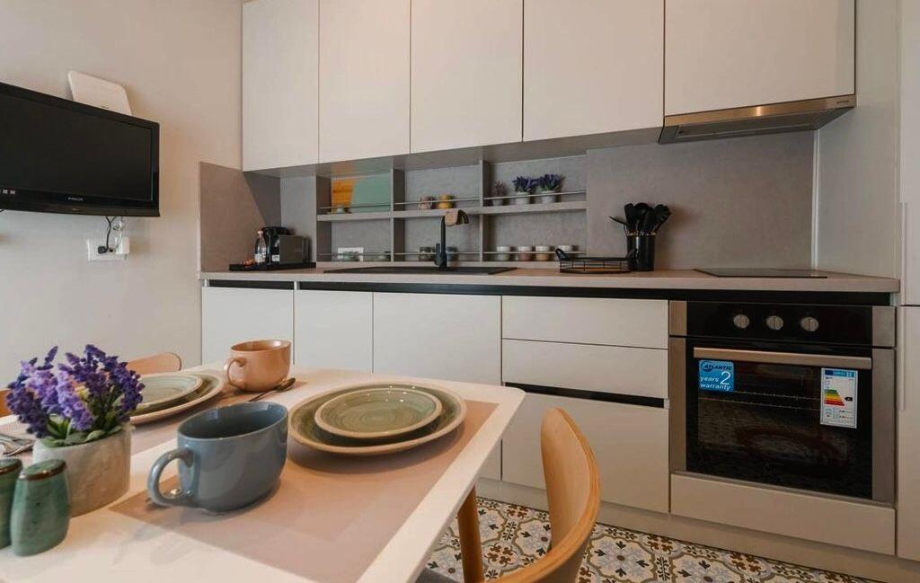 Apartament 2+1, Shallvaret