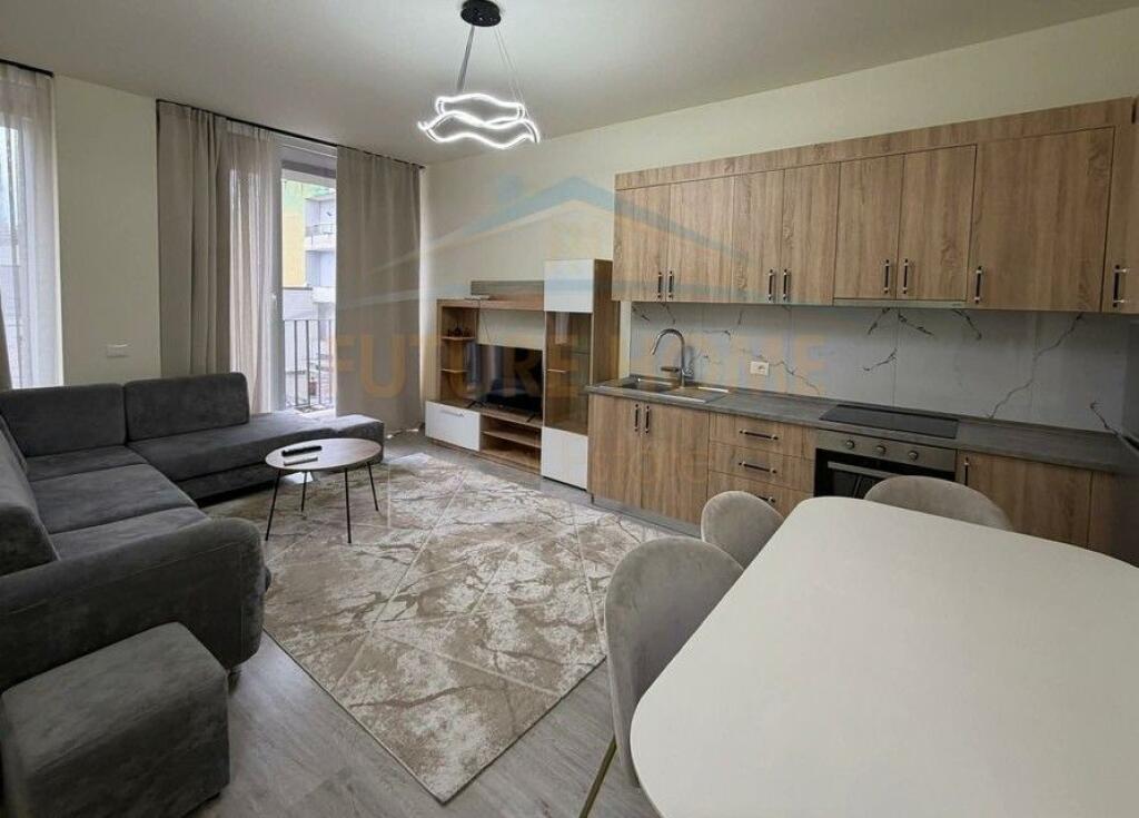 Shitet, Apartament 1+1+Post Parkimi, Rrugën Riza Cerova