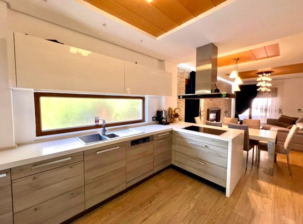 Vile Moderne me Qera: 3+1+3wc +2 Verand📍Rezidenca Colombo 2 (TEG) - 2500€ || Qetesi Absolute