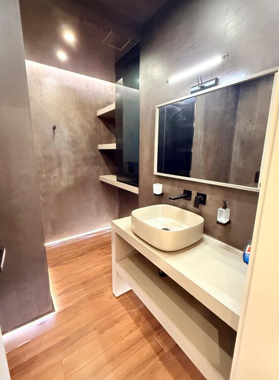 Appartamento 3+1 in Vendita – Residenza Long Hill