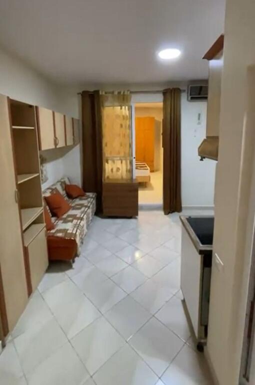 Bulevardi Zogu i 1, jepet me Qira Apartament 2+1 - 550-i diskutueshem!