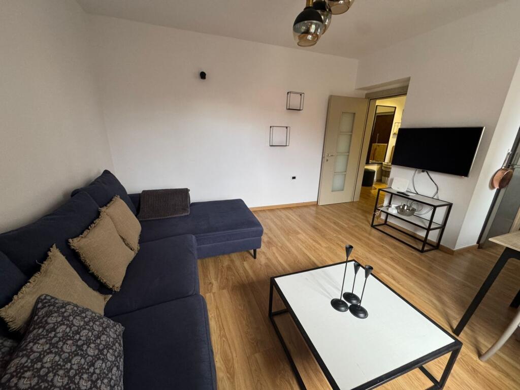 Jepet me qera apart 1+1 ze Rr. Fortuzi