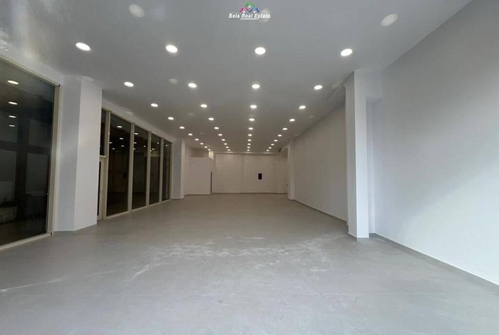 Shop For Rent Near Delijorgji Complex (ID BD21791) Tirana