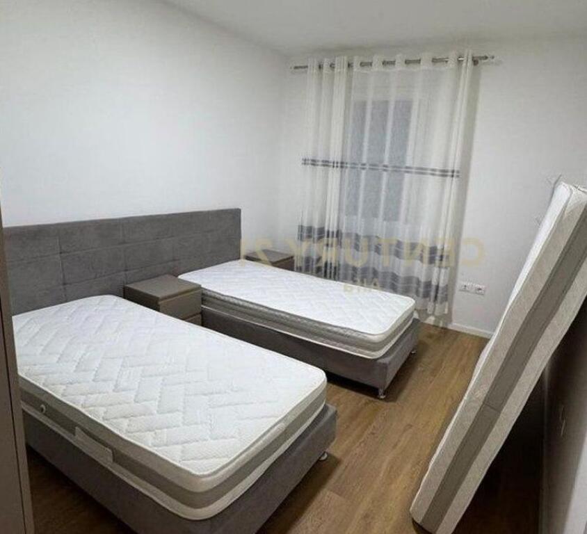 For rent 2+1+2 apartment at Trio Towers.