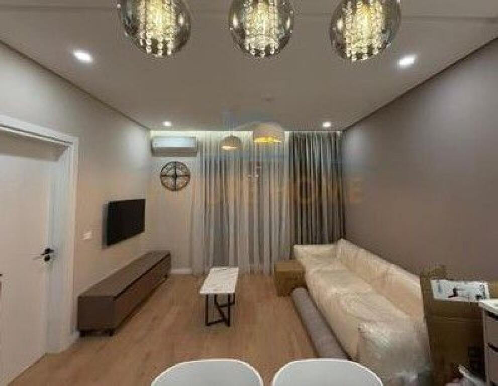 Affitto, Appartamento 1+1, Residenza Eshli, Tirana.