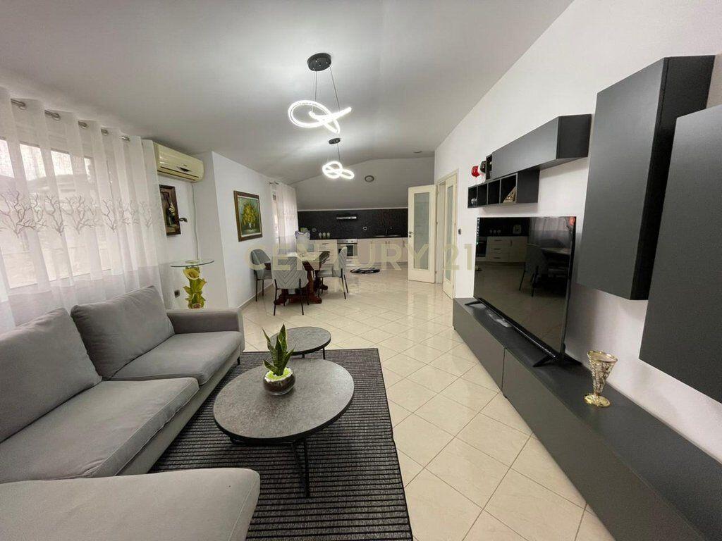 Affitto Appartamento 2+1+Veranda Lago Secco!