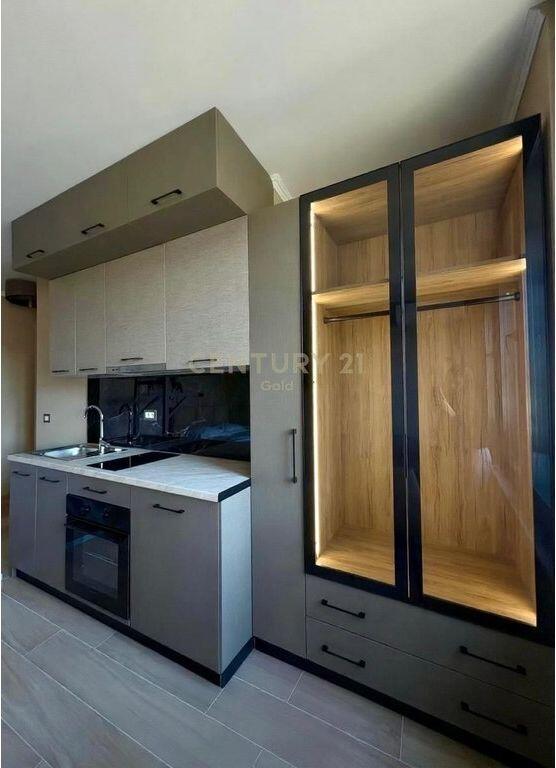 Dy Super Studio Moderne ne Myslym Shyr per shitje, Ideal për Airbnb ! 235,000 €