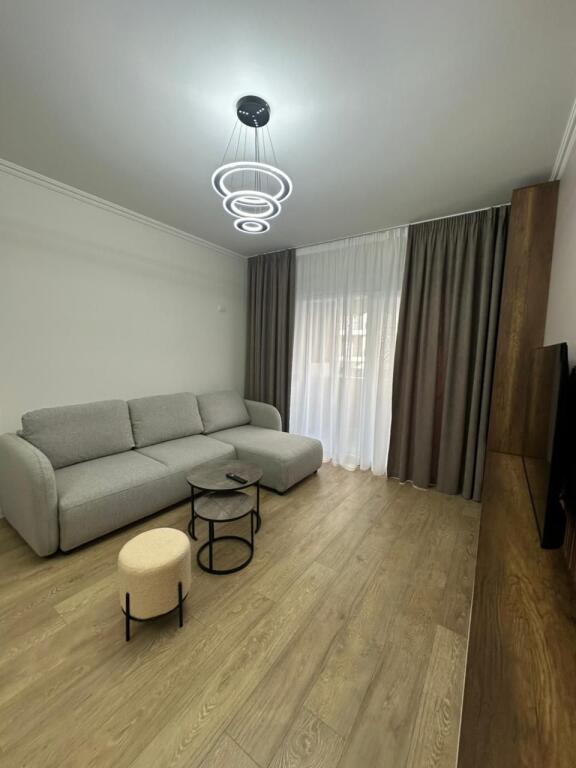 🏠 Jepet me qira apartament 1+1