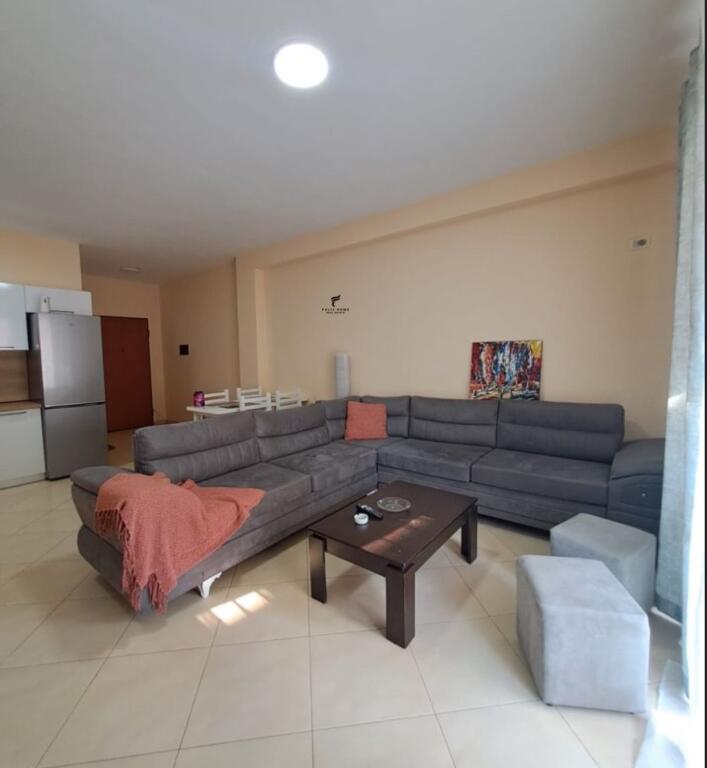 APARTAMENT ME QERA 2+1 KODRA E DIELLIT 55.000 LEKE