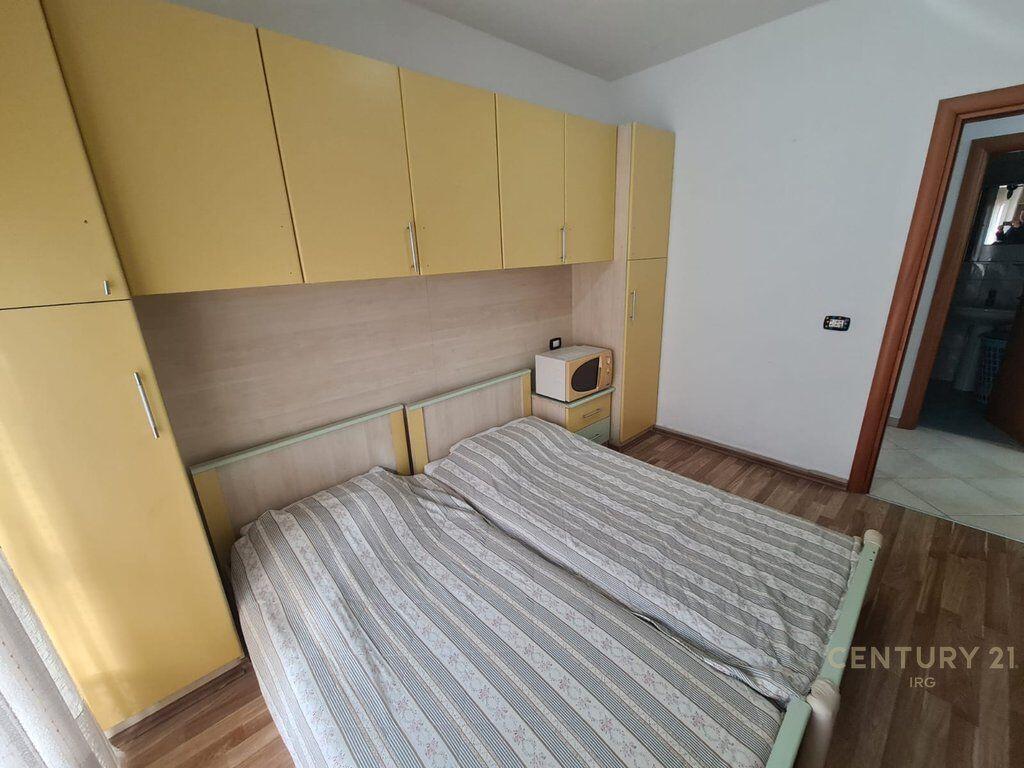 APARTAMENT 2+1+2 TEK 21 DHJETORI!