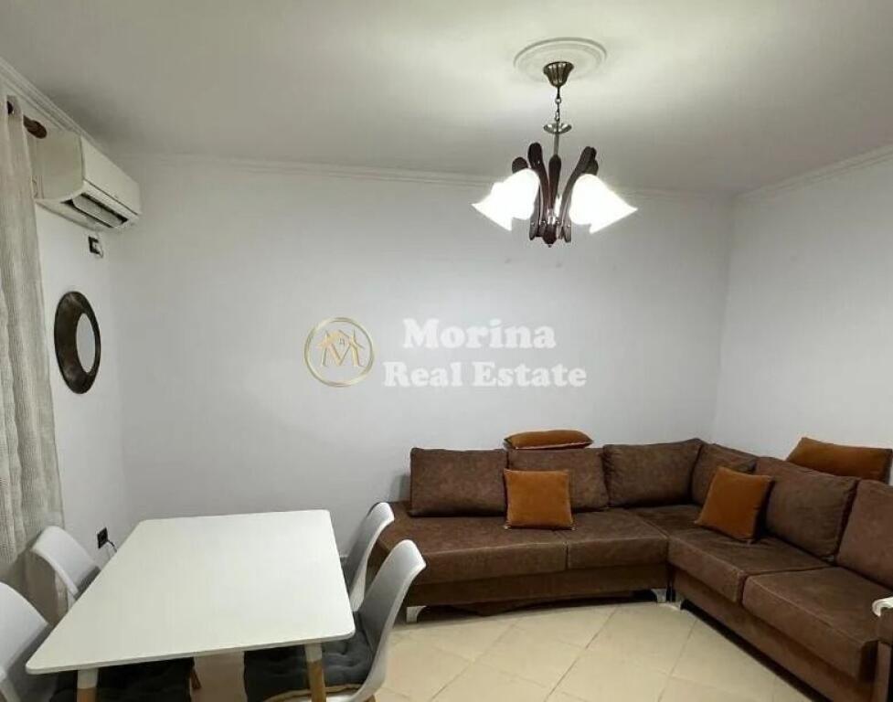 Rent | Apartment 2 + 1 | QSUT | 550 €/month