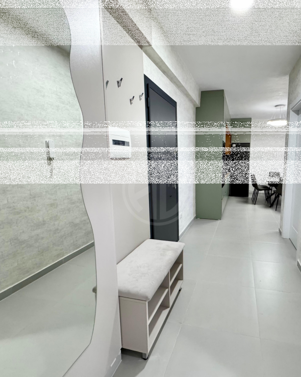 Shitet Apartament 2+1 në Golem,