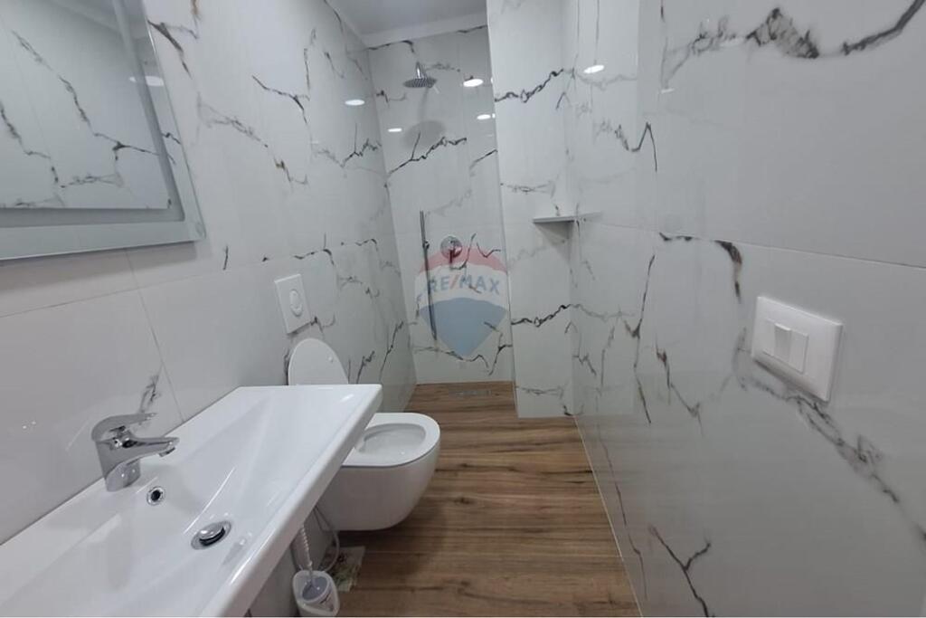 Apartament 2+1 ne Shitje ne Don Bosko !