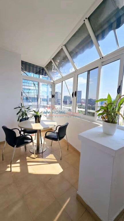 Penthouse me qera ne Bllok Tirane