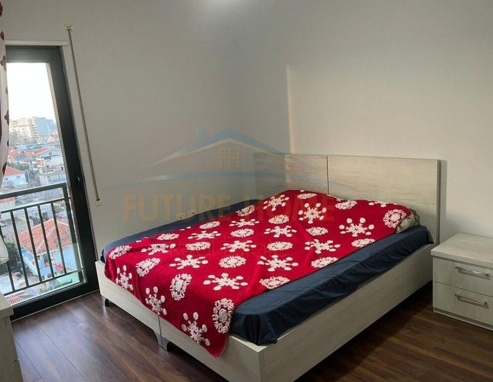 Qera, Apartament 2+1+2 + Post Parkimi, Green City ,Unaza e Re