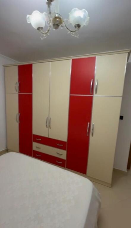 Apartament me qera 2+1 - 📍Xhamllik, pranë Pediatrisë