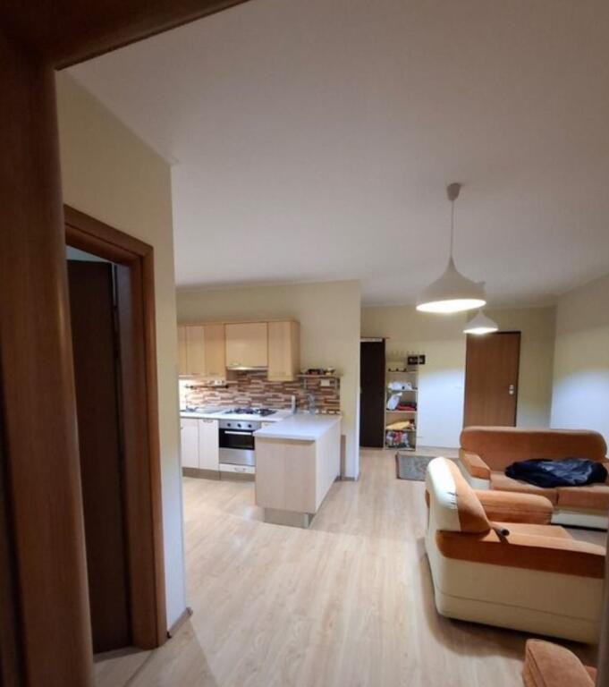 🌟 Shitet 2+1 në Astir – Vendodhje e Dëshiruar dhe Hapësirë e Bollshme