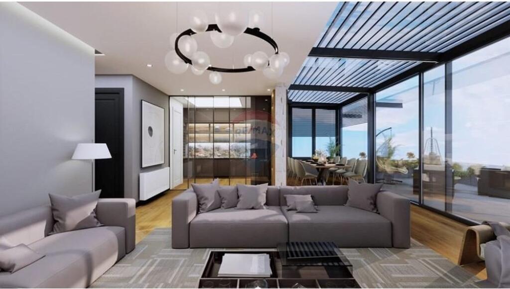 Penthouse ne shijte, Forest Residence!