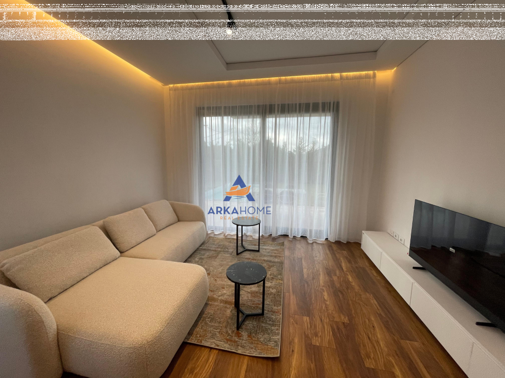 JEPET ME QIRA VILE LUXURY 3-KATESHE "OLIVE GROVE RESIDENCE" 3400 EURO