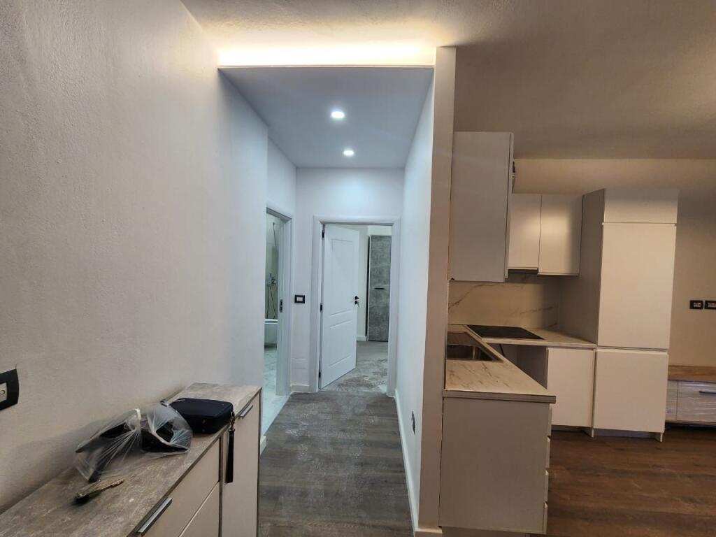 Shitet Apartament 1+1+verande📍Komuna Parisit