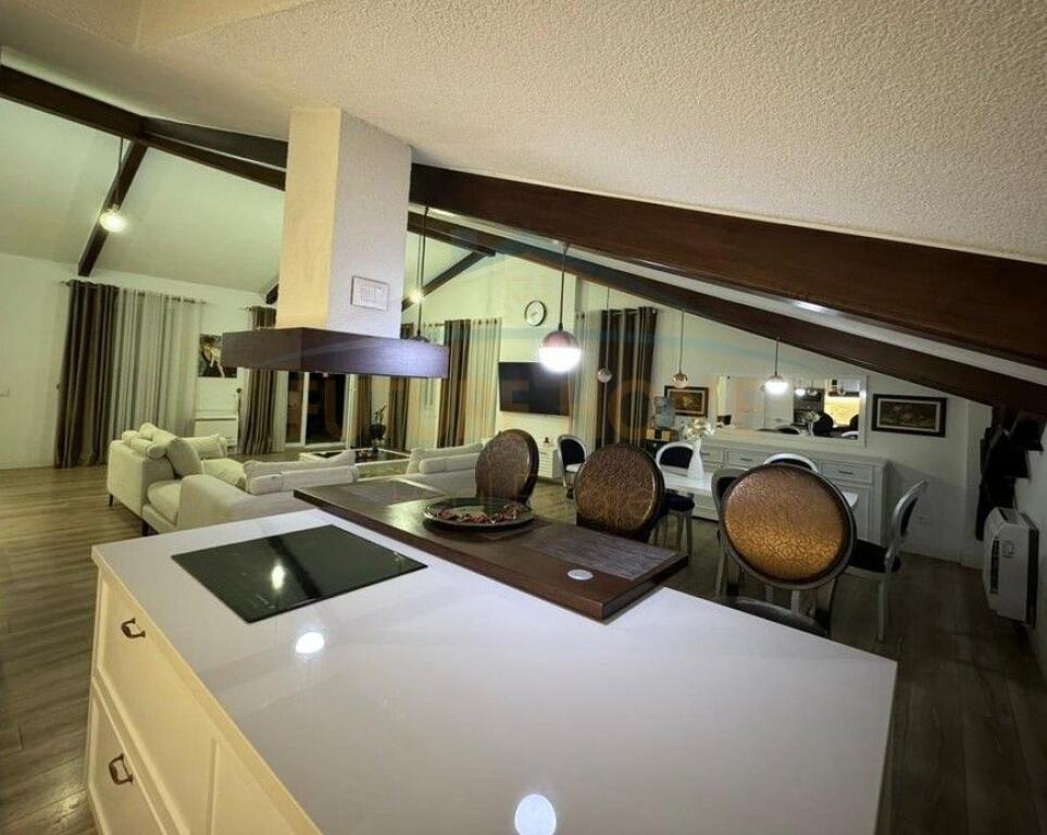 Rent, Apartment 3+1+3 at "Secret Garden"