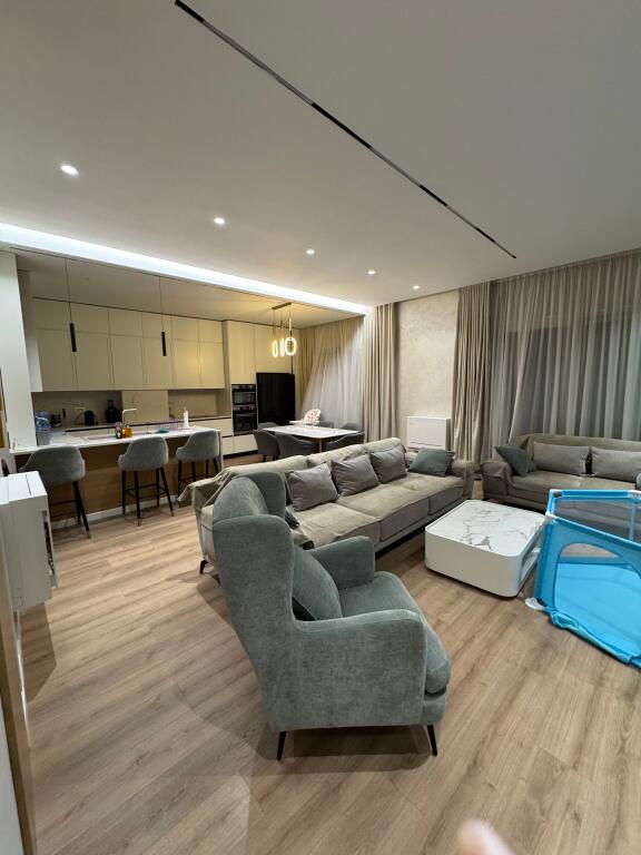 Apartament per qera 2+1+2+1 depo te Rezidenca 3D