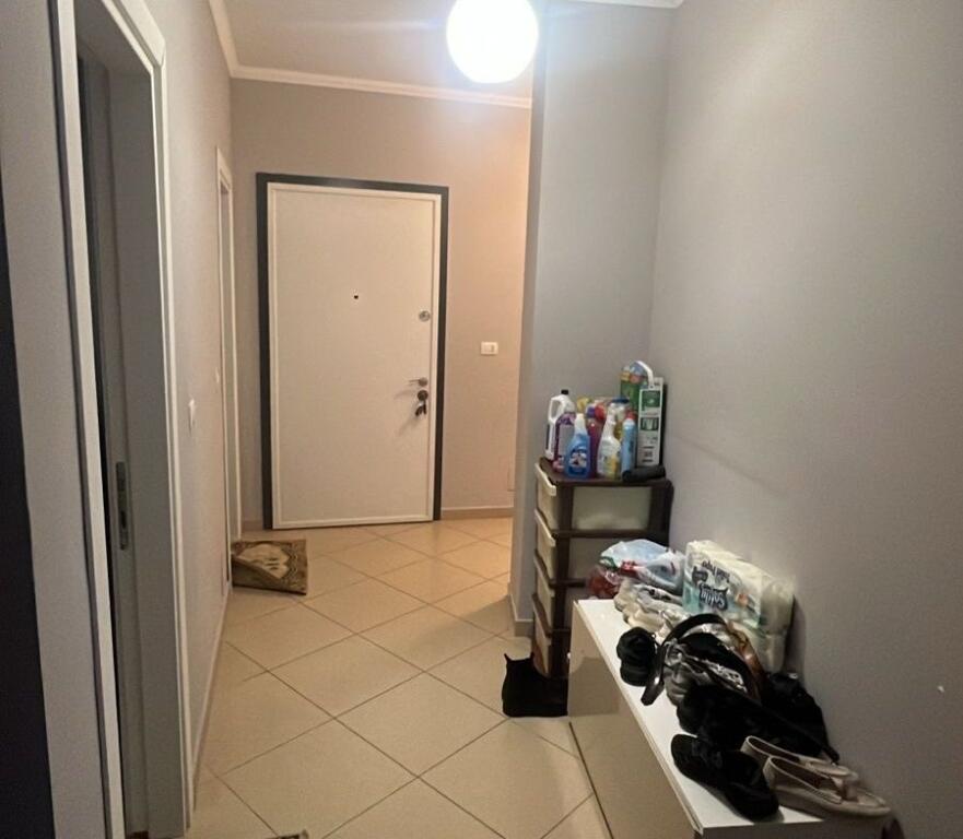 Ne Don Bosko Tek Kompleksi Besa Shitet Apartament 2+1+2 I Mobiluar!
