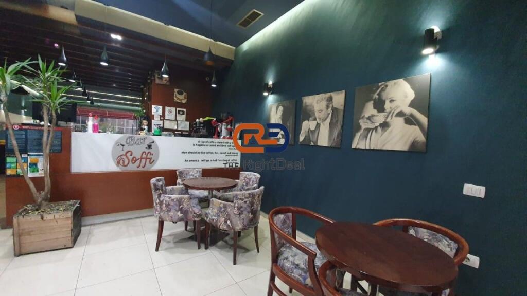 In Yzberisht, Shop for Sale in Working Condition with Perfect Floor Plan, with 2 Verandas !!