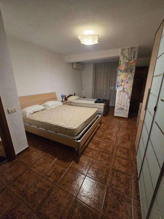 SELLING 2+1 APARTMENT IN KAMEZ-NEAR ZOGU I ZI !
