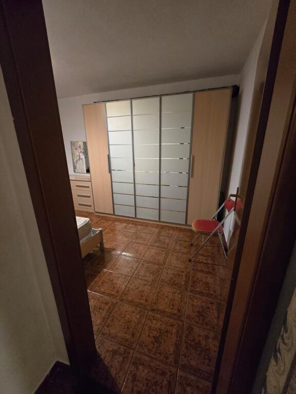 SELLING 2+1 APARTMENT IN KAMEZ-NEAR ZOGU I ZI !
