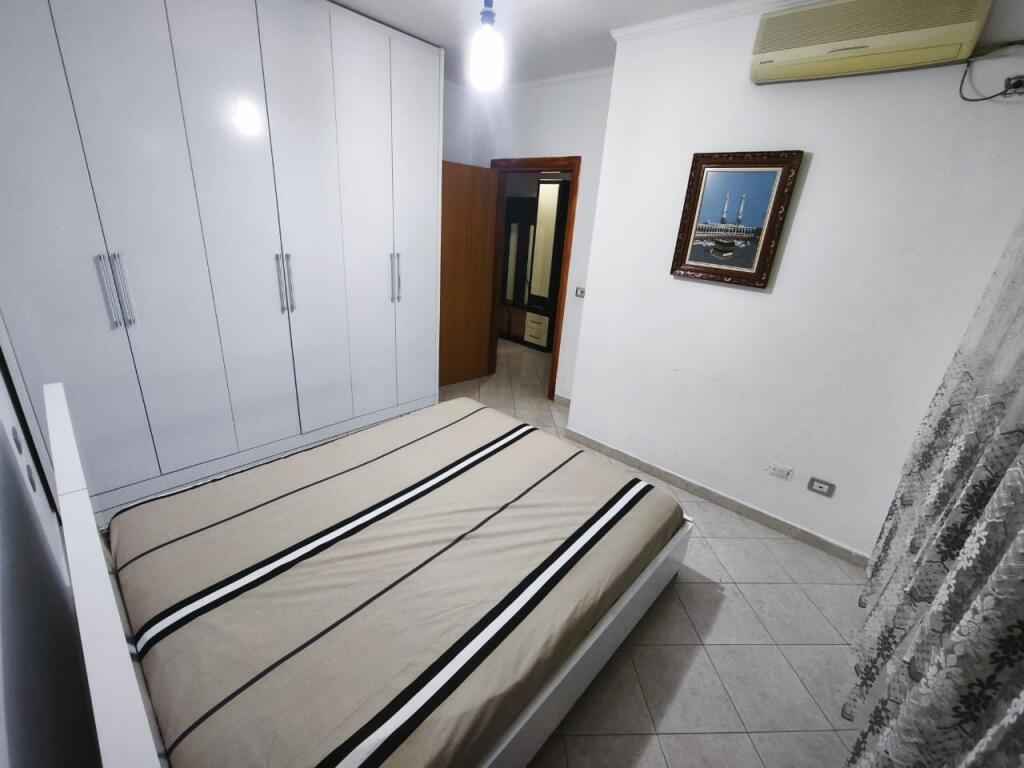 Fresk Shitet Apartament 2+1