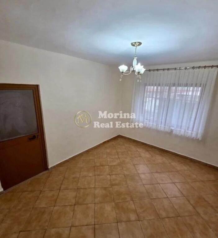 Qera | Apartament 2 + 1 | Shkolla e Bashkuar | 300 €/muaj