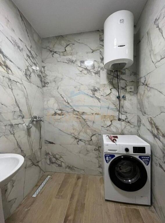 Qera, Apartament 2+1+Post Parkimi, Unaza e Re, Tiranë