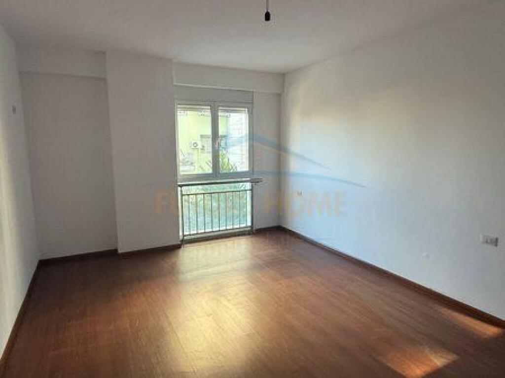 Affitto, Appartamento 2+1+2, Ndre Mjeda, Tirana