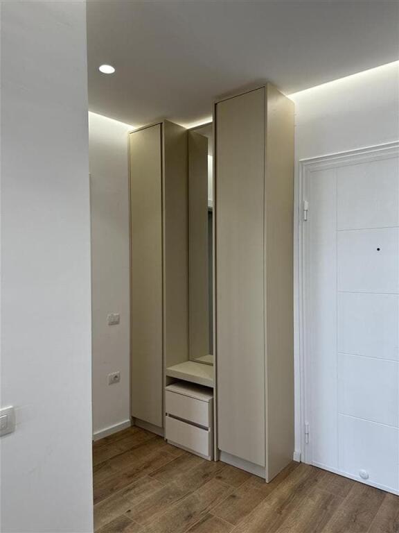 Apartment for rent 1+1 at Fusha e Aviacionit (ID B2101383) Tirana