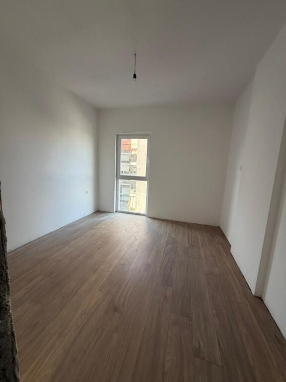 🏡 Appartamento 2+1 in vendita a Tirana Entry 2