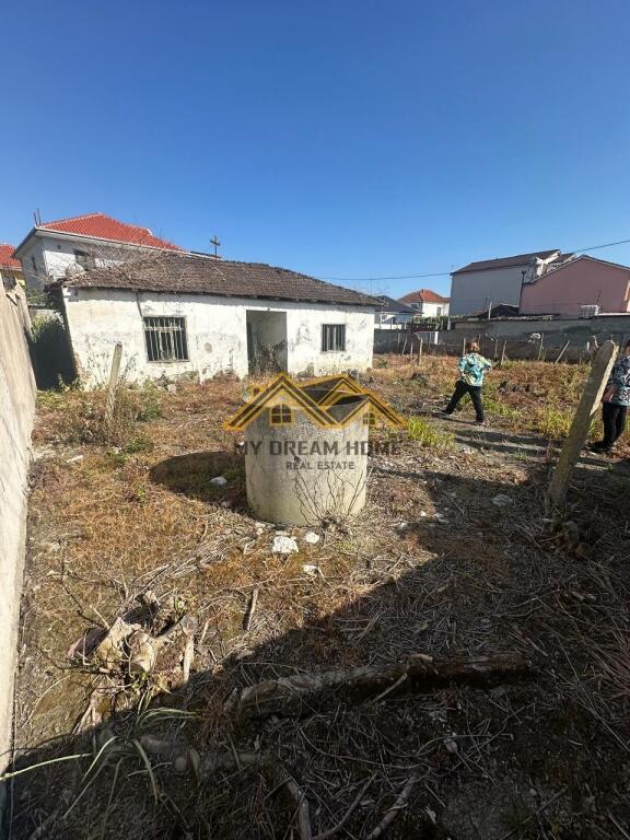 Shtepi Private 1 Kateshe ne Shitje Sallmone Durres