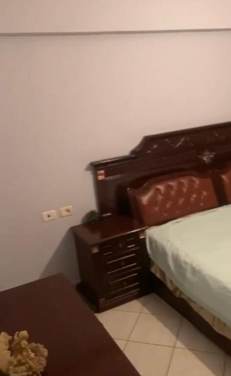 Jepet me qira 2+1+1 te Kthesa e Kamzes 400 mije leke