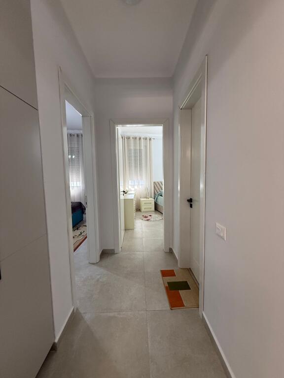 Jepet me qira – Apartament 2+1 Donika center