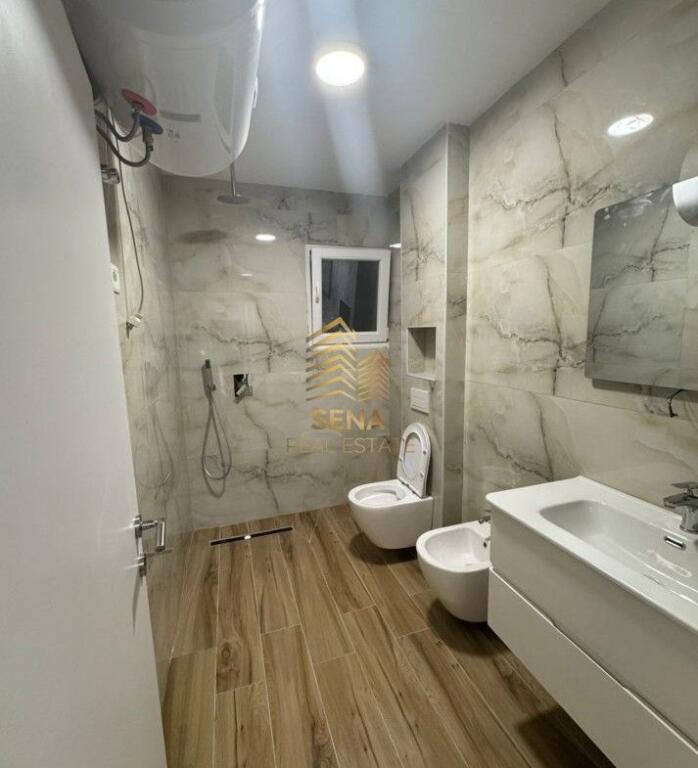 Qira, Apartament 1+1+blk+Post Parkimi, Shkoze, 400 Euro/Muaj