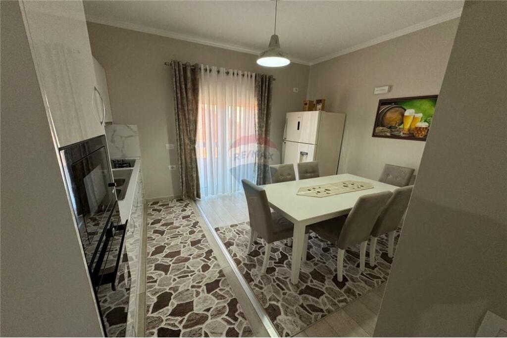 Apartament me qera 2+1 te qytet Studenti