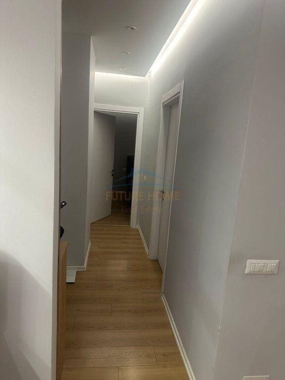 Shitet, Apartament 2+1+2 me Depo + Post Parkimi, Rruga Jordan Misja, Tirane.