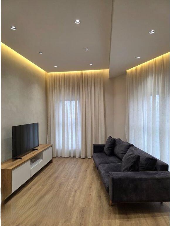 APARTAMENT 1+1+Post Parkimi ME QIRA TEK REZIDENCA KADIU 600 € /Muaj