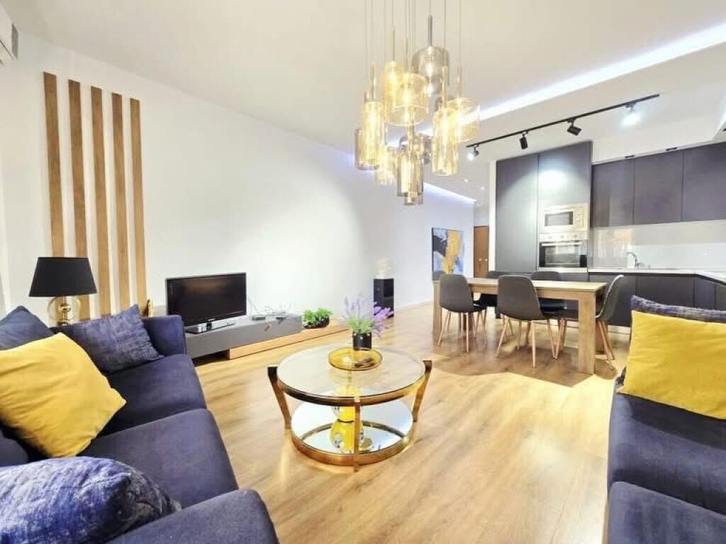 🏡 Super Apartment 2+1+2 for Sale – Paris Commune