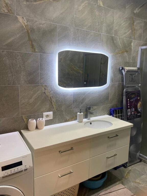 For rent 2+2 botanical garden 899 eu furnished