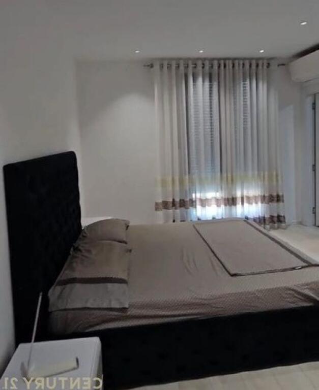 Apartament 2+1 ME QIRA në Kompleksi Zirkon