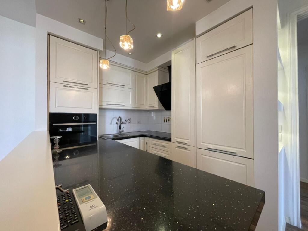 Apartament 2+1 per qera