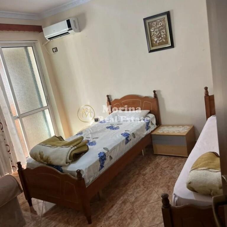 Qera | Apartament 3 + 1 | Shkolla e Bashkuar | 500 €/muaj