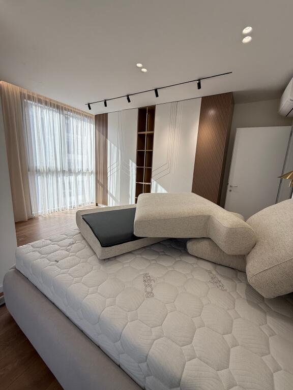 Apartament 2+1 per qera